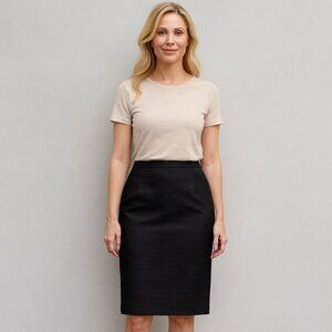 NWT Tahari by Larry Levine Black A-Line Skirt | Size 6 | Elegant Pleated Back